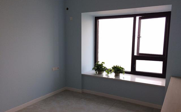 家里墻上刷的漆是什么漆？