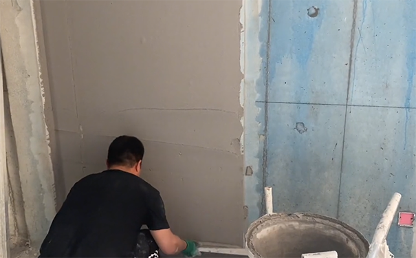 粉刷石膏一平方多少公斤？